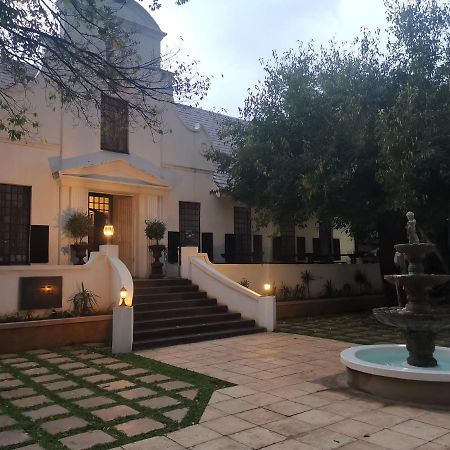 Constantia Guest Lodge Pretoria-Noord Eksteriør billede